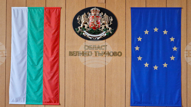 Заради сигнал за изграждане на линия за пълнене на снаряди, противотанкови мини и гранати областният управител на Велико Търново свика среща