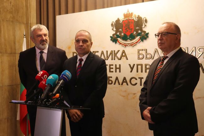 ОА Русе: Транспортната свързаност с малките населени места във фокуса на среща с вицепремиера Гроздан Караджов 