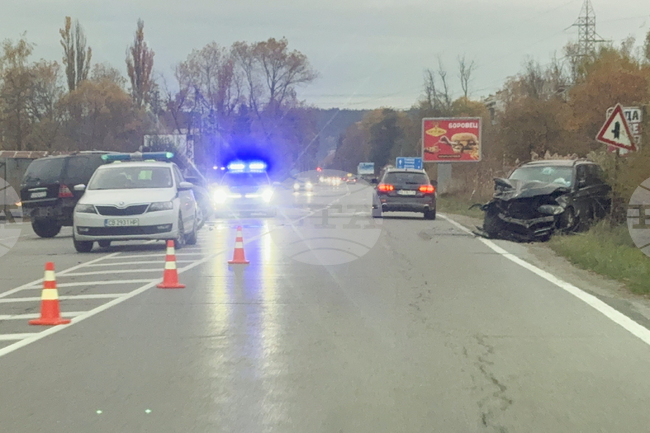 Загинал е един човек, а 17 са ранени при пътни инциденти през изминалото денонощие в страната