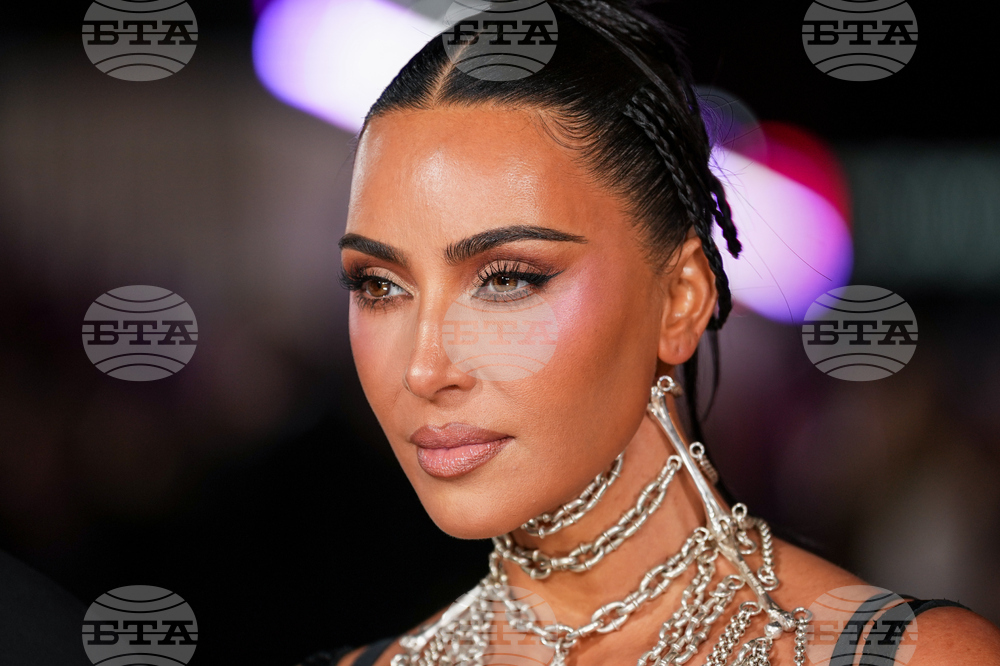 Britain All's Fair Premiere