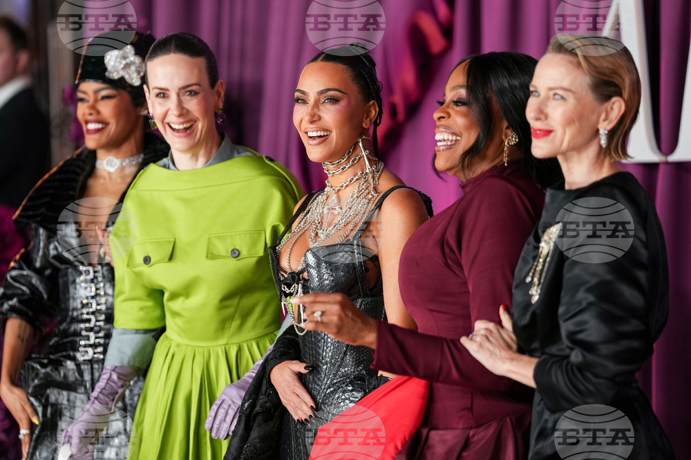 Britain All's Fair Premiere