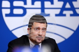 Национален пресклуб на БТА  София - българския лев - референдум  - пресконференция - Светослав Тодоров