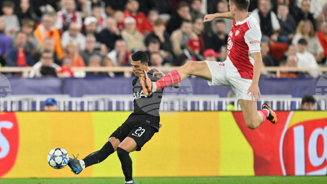 ФК Париж надигра Монако при гостуването си и помогна на съгражданите си от Пари Сен Жермен