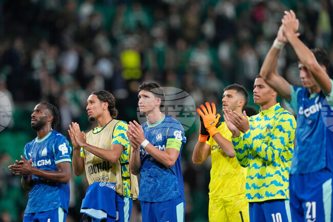 Олимпик (Марсилия) изпусна лидерската позиция във Франция, първа победа за Мец през сезона