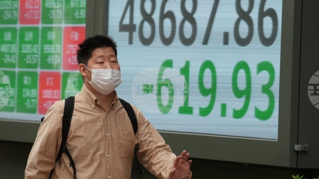 Със загуби приключи борсовата търговия в Токио и Ню Йорк