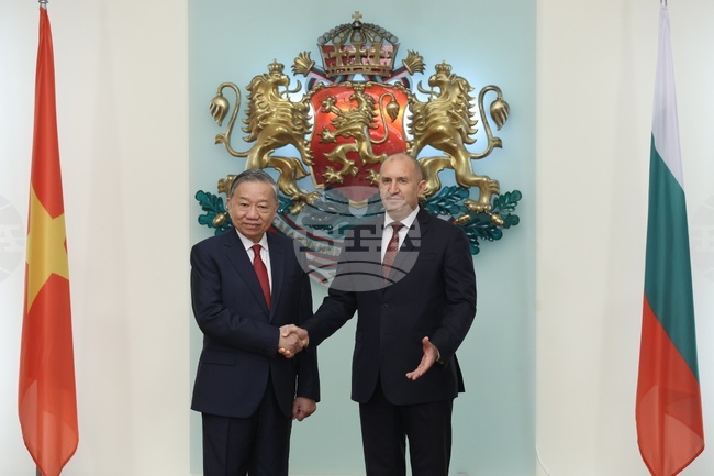 Bulgaria and Vietnam Sign Declaration on Promoting Bilateral Ties to Strategic Partnership