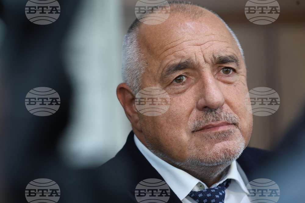 Ще направим още един завод, за средните калибри, каза Бойко Борисов