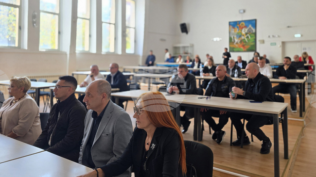 Общинските съветници в Петрич ще разгледат включването на три нови зони към платената синя зона в града 