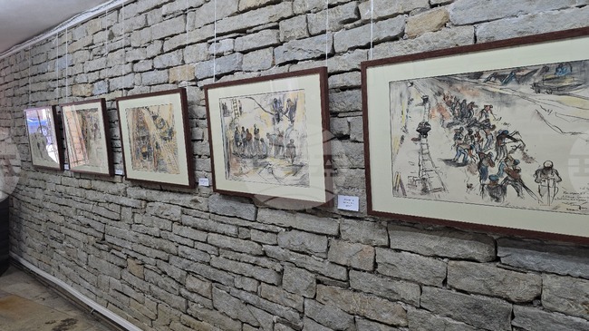 Изложба в Ловеч показва моменти построяването на жп линията Ловеч – Троян през погледа на художника Никола Танев