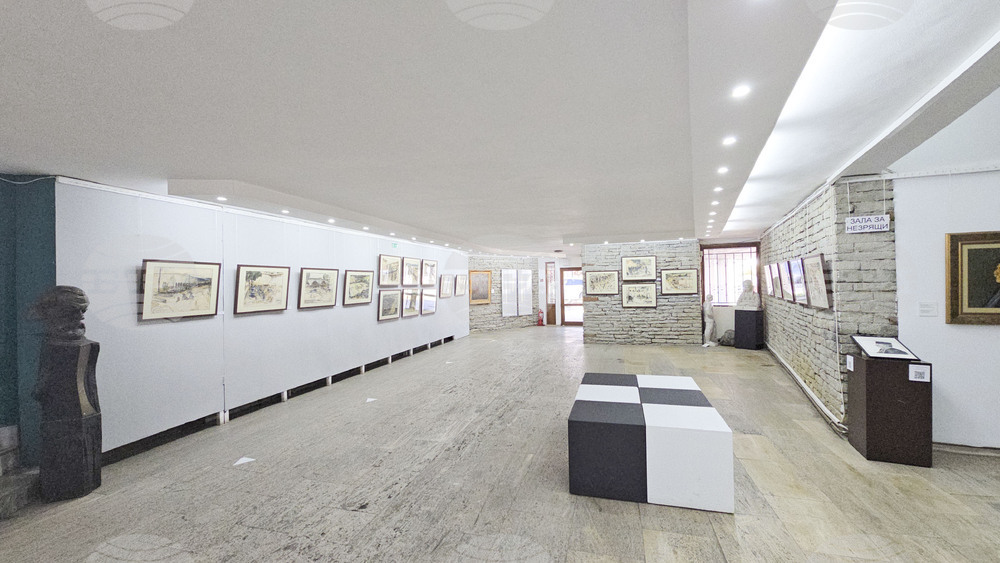 Ловеч - Никола Танев - изложба