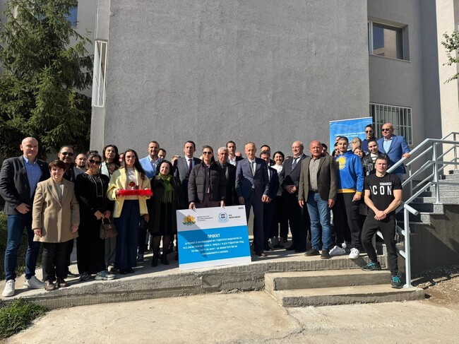 Министър Красимир Вълчев откри обновени общежития за над 1200 бъдещи инженери и спортисти в София