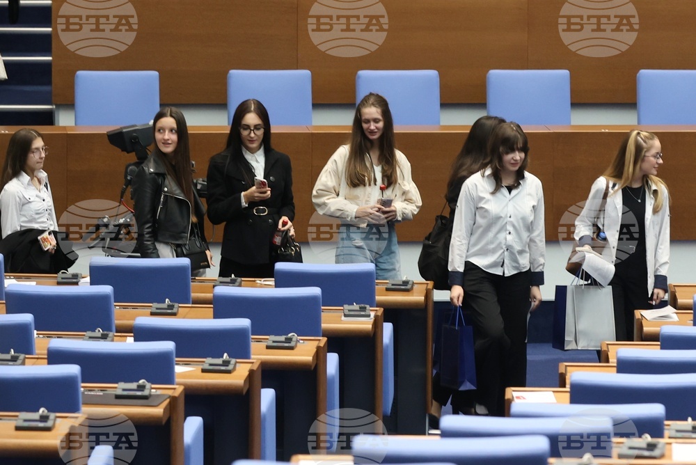 Народно събрание - заседание - ученици