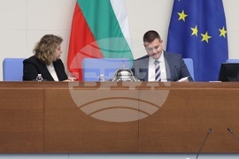 Народно събрание - заседание - ученици