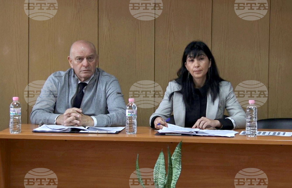 Общинският съвет в Елхово отхвърли предложение за намаляване броя на заместник-кметовете от трима на двама