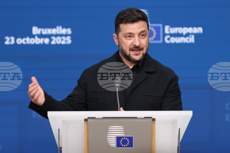 Zelenskyy: It Is Good for EU to Have Large Military Arsenal and for Russia to Know It