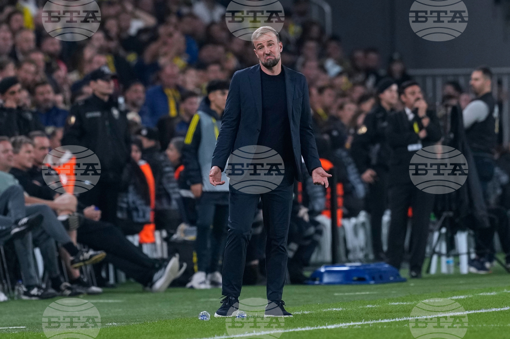 Себастиан Хьонес след победата на Щутгарт над Фейенорд: "Направихме няколко корекции на почивката"