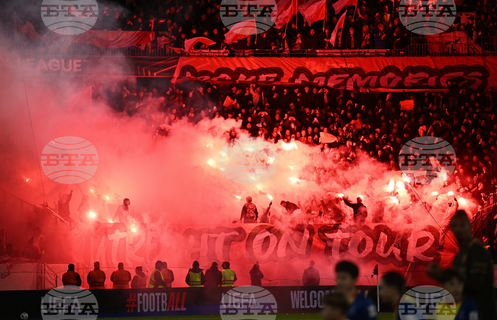 Фенове протестираха в Лайпциг срещу новите мерки за сигурност по стадионите