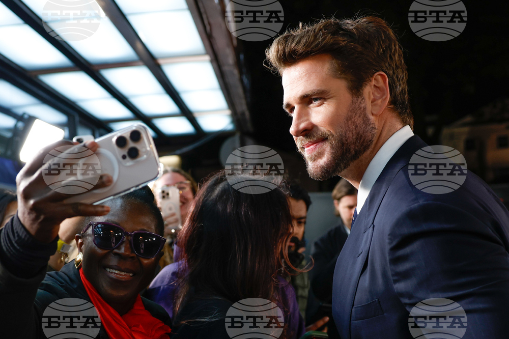 Лиъм Хемсуърт влиза в образа на Гералт в преобразения четвърти сезон на сериала “Вещерът”