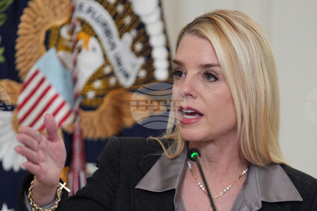 Министърът на правосъдието на САЩ ще отговаря на въпроси в Камарата на представителите за разсекретените досиета от аферата "Епстийн"