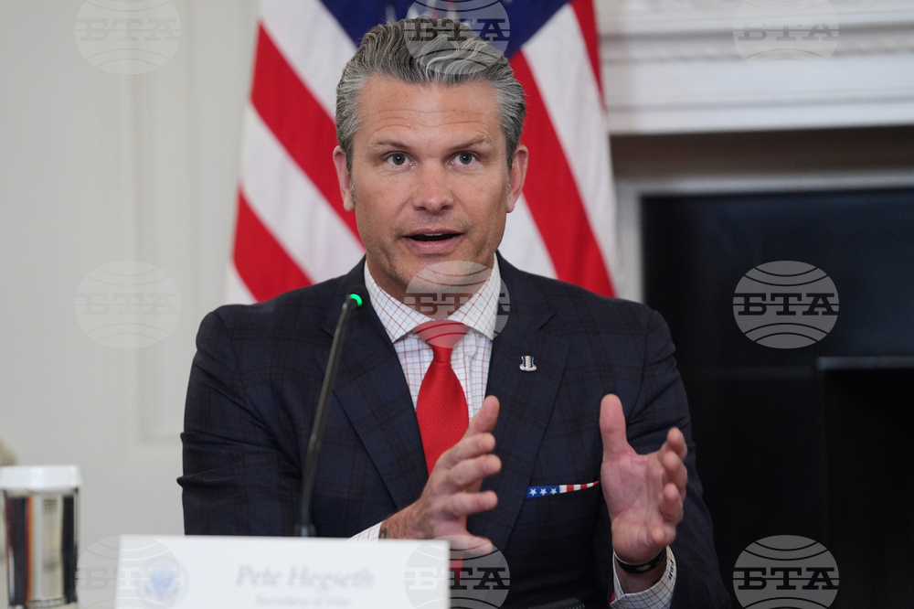 САЩ нанесоха удари по предполагаеми лодки за контрабанда на наркотици в източната част на Тихия океан, съобщи Пийт Хегсет