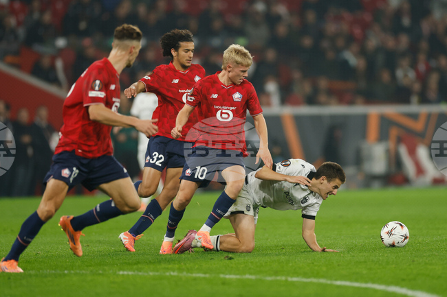 Лил вкара шест гола на последния във френското първенство Мец и се изкачи на 4-о място в Лига 1