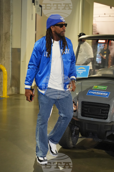 Vikings Chargers Football