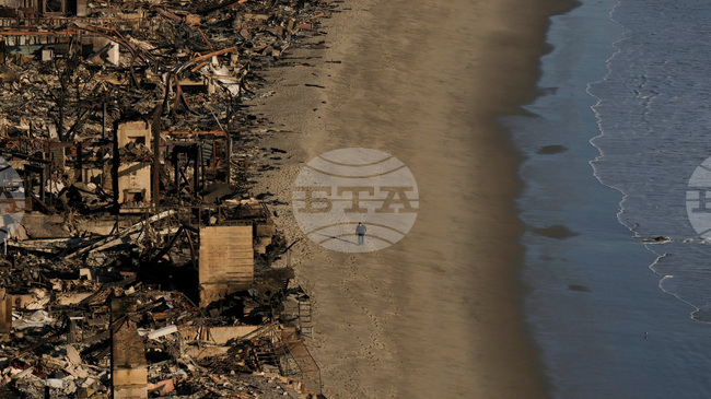 Почти половината от плажовете ще изчезнат до края на века, предупредиха учени