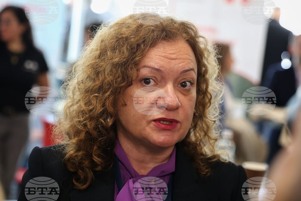 Бургас - Ивелина Василева - брифинг
