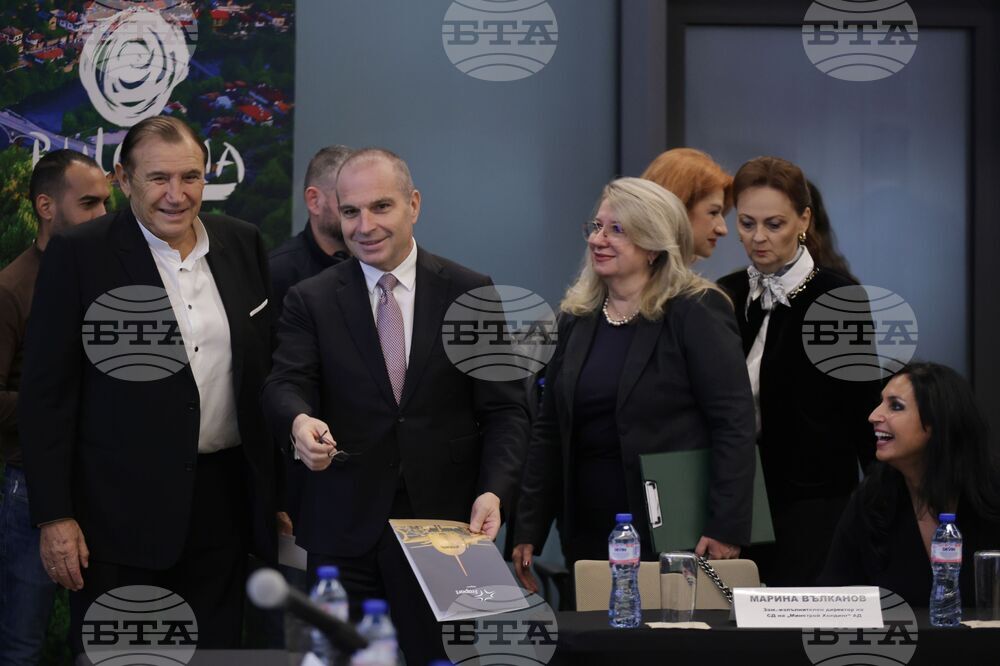 Transport Minister: First Scheduled Non-Stop Flights between Sofia and New York, Chicago to Begin in April 2026