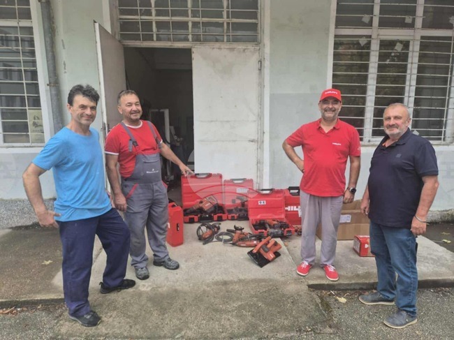 Учениците от строителната гимназия в Силистра ще използват нови инструменти в обучението си, дарени от лидер в производството на техника