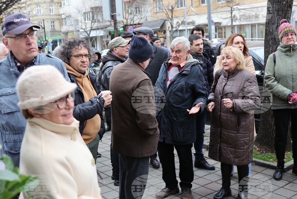 Протест в подкрепа на Александър Морфов