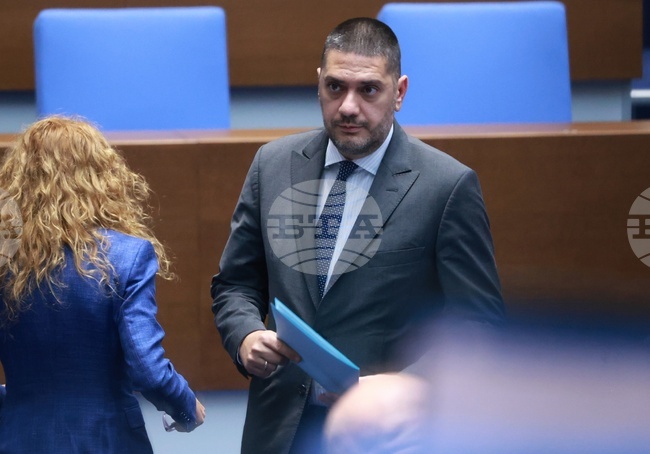 Парламентът ратифицира изменение и допълнение на международен договор за доставка на ракети, свързани материали и услуги