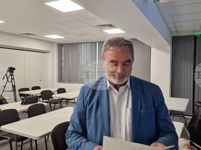 По-висока заболеваемост от грип се очаква ноември-декември, възможна е грипна епидемия в края на януари, каза доц. Ангел Кунчев