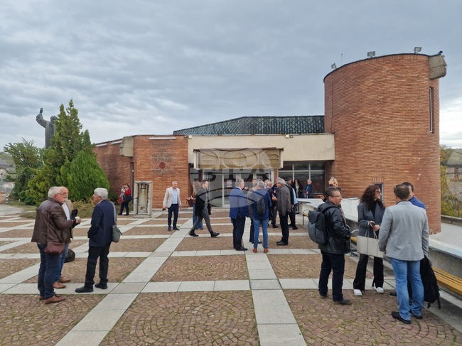 Международна научна конференция за Второто българско царство събра над 50 историци във Великотърновския университет