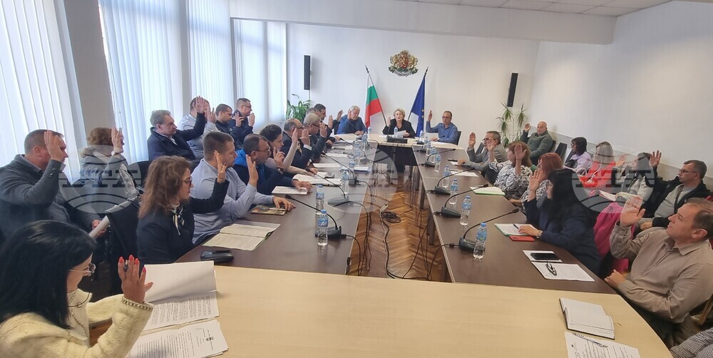 Готовност за работа при зимни условия обявиха институциите и общините в Шуменско на Областния съвет за намаляване риска от бедствия