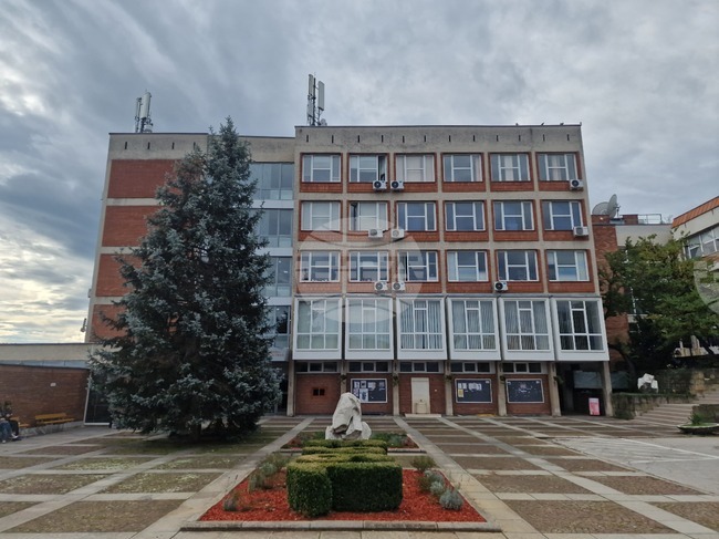 Филологическият факултет на Великотърновския университет е домакин на международна програма за езикови политики и дипломация