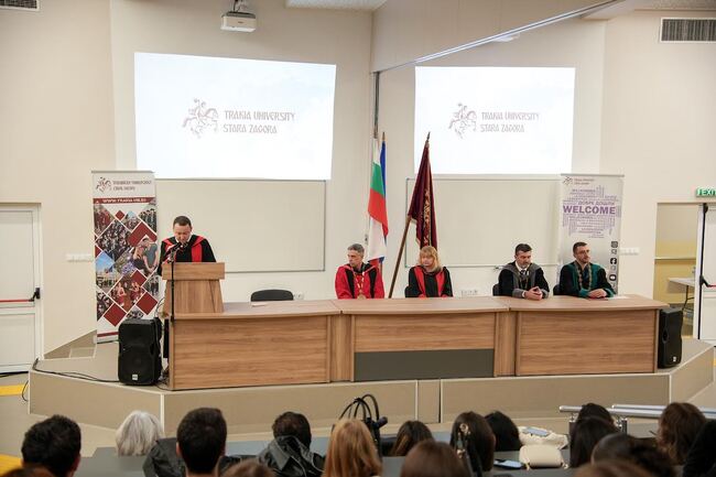 Откриха новата академична година за англоезичния курс на обучение в Тракийски университет – Стара Загора