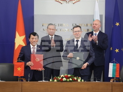 Министерски съвет - Росен Желязков - То Лам - среща