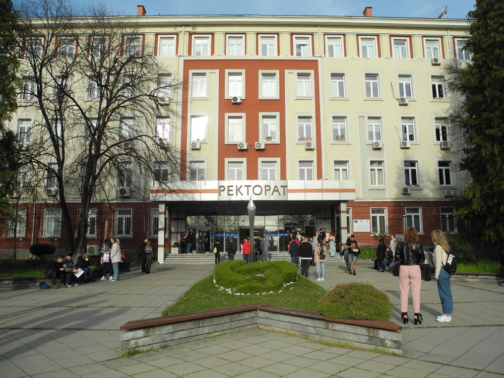 Техническият университет – София навършва достолепните 80 години