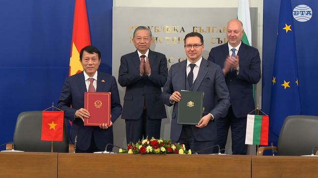 България и Виетнам подписаха двустранни документи за сътрудничество в редица области