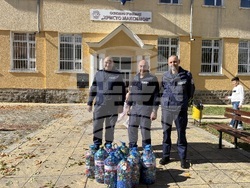 Самоков - полицаи - „Капачки за бъдеще“