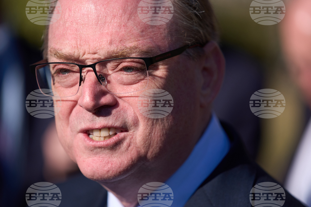 Икономическият съветник на Тръмп критикува доклад на УФР за въздействието на митата върху американците