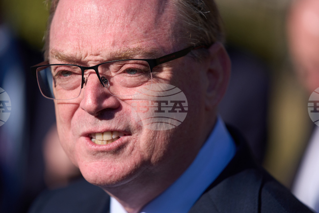 Икономическият съветник на Тръмп критикува доклад на УФР за въздействието на митата върху американците