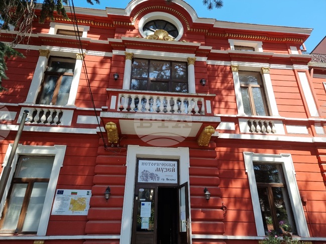 В Белово отбелязват 100-годишнината на храма "Света Троица" 