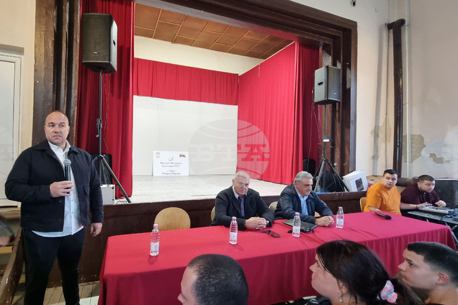 От утре се възстановява движението на маршрутна линия №5 до селата Труд и Строево