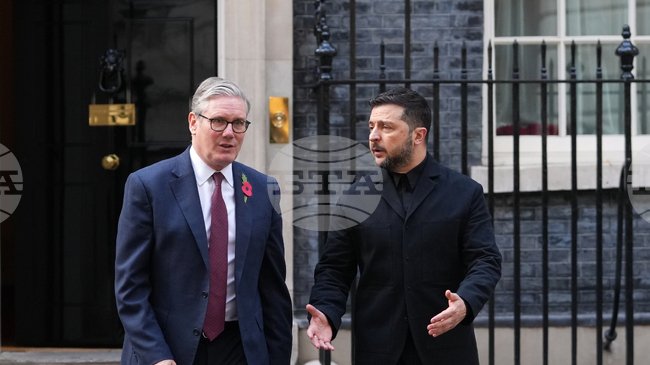 Стармър, Макрон и Мерц ще се срещнат днес със Зеленски в Лондон