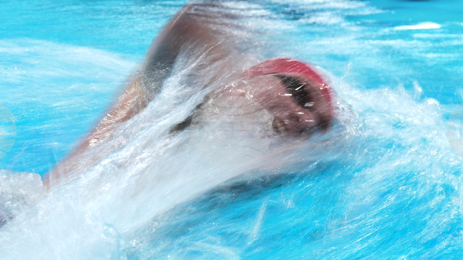 Смесената щафета на Италия постави първия световен рекорд по време на Европейското първенство по плуване в малък басейн в Люблин