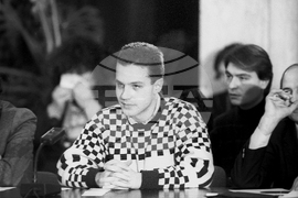 Емил Кошлуков - журналист и политолог