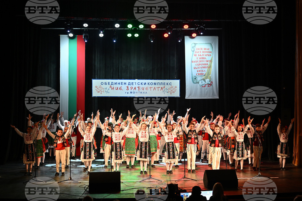 С концерт възпитаници на Обединен детски комплекс „Ние, врабчетата“ отбелязаха 96 години от рождението на своя патрон Йордан Радичков