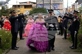 Colombia Grandmothers Quincearenas